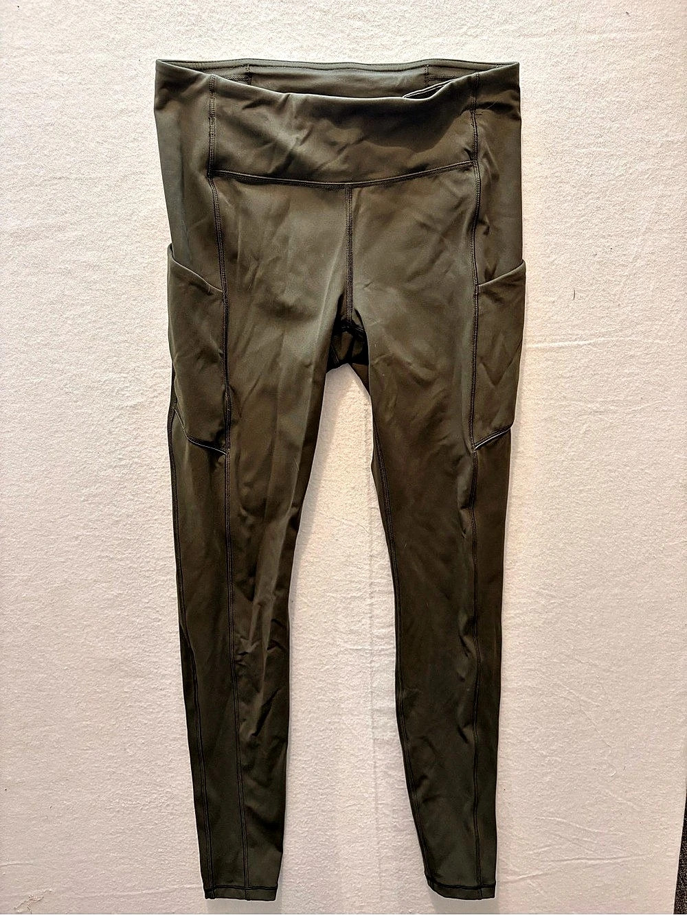 Lululemon Fast and Free High-Rise Tight 25" *Pockets Green Size 6